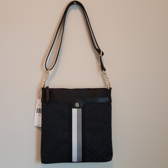 Tommy Hilfiger Handbags - Tommy Hilfiger cross body bag.